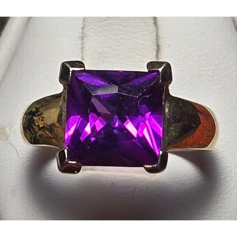 Purple Vintage sterling silver ring sz 8